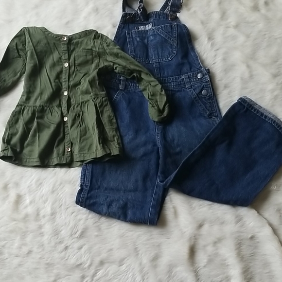 *SOLD* 2T to 5T Bundle - Picture 6 of 6